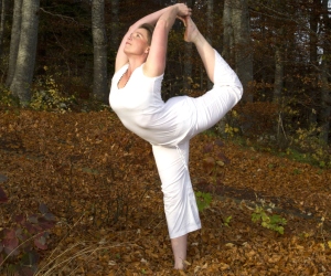 yoga-dancer-1024x855